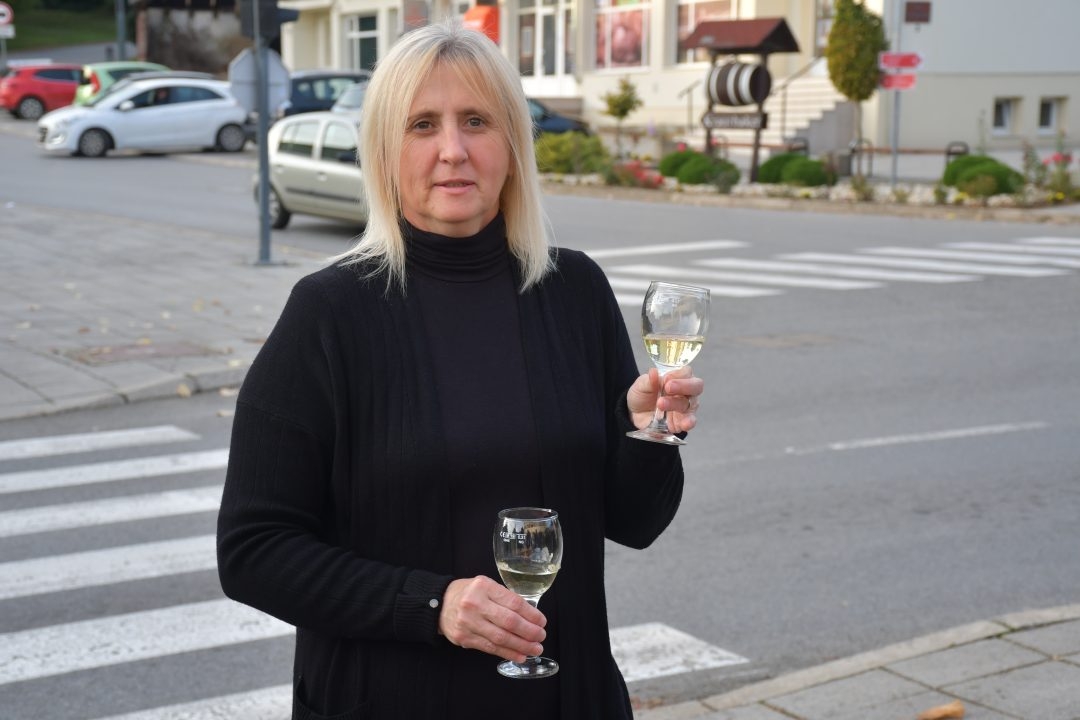 FOTO: Berbom vinograda na Trgu graševine vinari obilježili završetak berbe grožđa