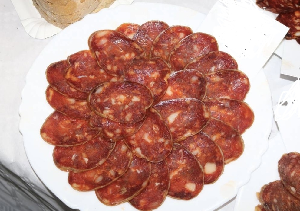 Iz trgovina se zbog salmonele povlači kulenova seka