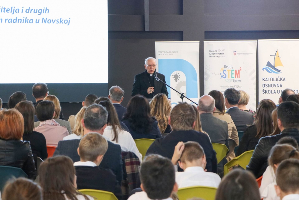 U Novskoj održan nacionalni susret učitelja i drugih odgojno-obrazovnih djelatnika katoličkih škola u okviru projekta „Ready-STEM-Grow“