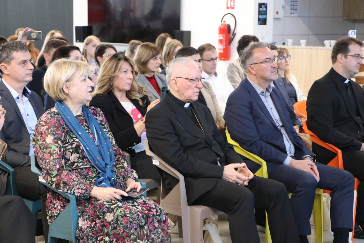 U Novskoj održan nacionalni susret učitelja i drugih odgojno-obrazovnih djelatnika katoličkih škola u okviru projekta „Ready-STEM-Grow“