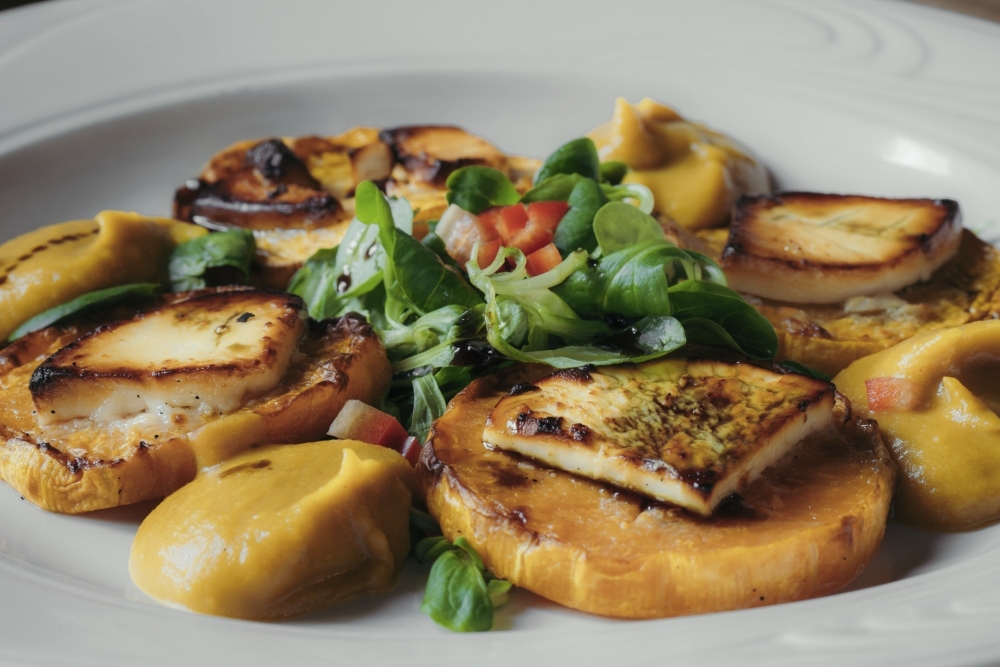 Vrhunska vina, kanapei i carpaccio na slavonski način! Zlatna Slavonija spremna za gurmanski iskorak!