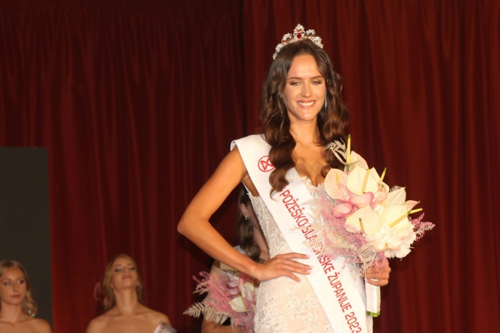 MISS PSŽ LEONA MAROŠI: ’Ako bih je osvojila, lentu Miss Hrvatske bih posvetila svom pokojnom ocu’