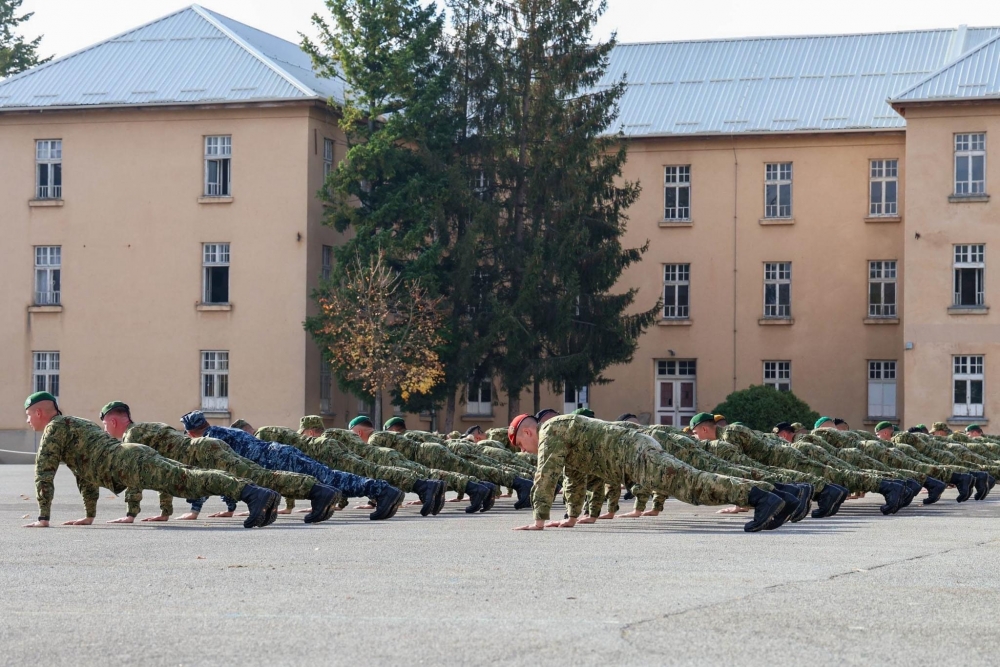 Svečana promocija prvog naraštaja Izobrazbe za prvu dočasničku dužnost: „Danas prestajete biti vođeni i postajete vođe“