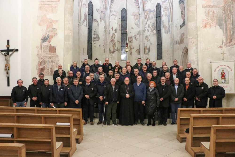 Hrvatski branitelji na prijemu kod biskupa Škvorčevića