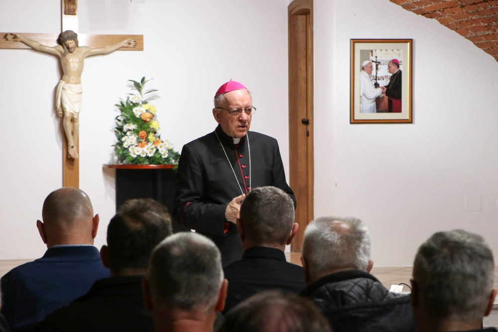 Hrvatski branitelji na prijemu kod biskupa Škvorčevića