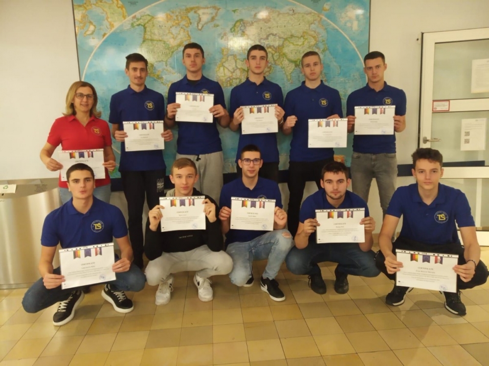 Na mobilnosti u Frankfurtu bili su i požeški učenici Tehničke škole- elektroinstalateri, autolimari i automehatroničari