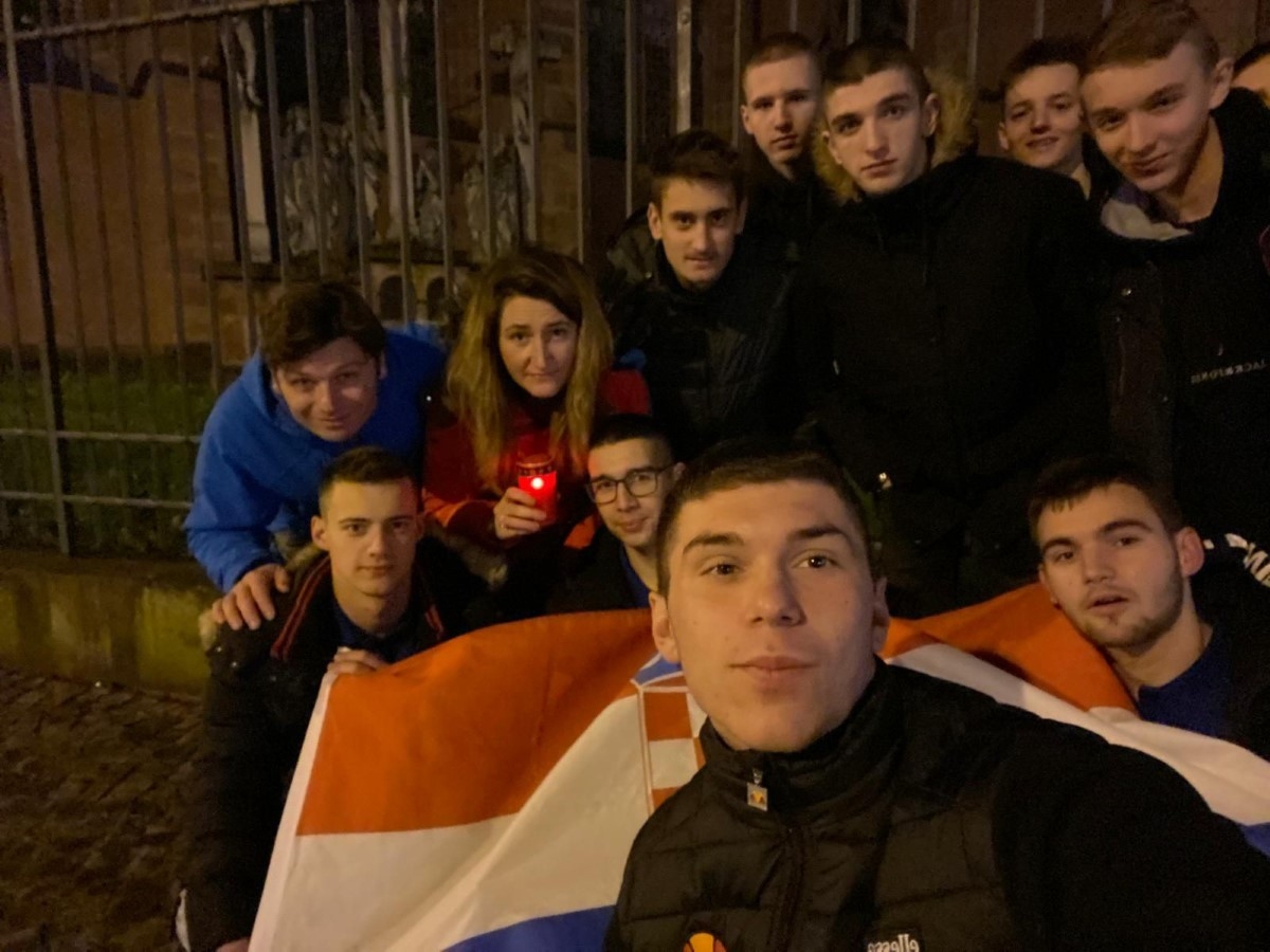 Na mobilnosti u Frankfurtu bili su i požeški učenici Tehničke škole- elektroinstalateri, autolimari i automehatroničari