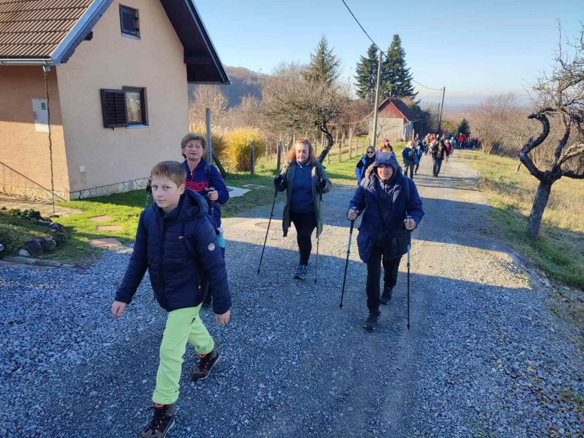 Planinari HPD ’Sokolovac’ Požega pohodili Fokinu stazu