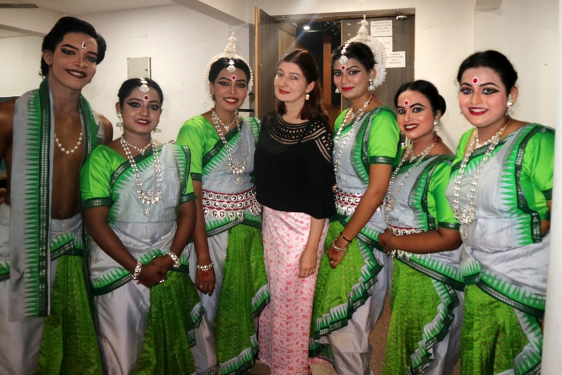 Požeška pjesnikinja Lana Derkač u Antologiji svjetske književnosti objavljenoj u New Yorku