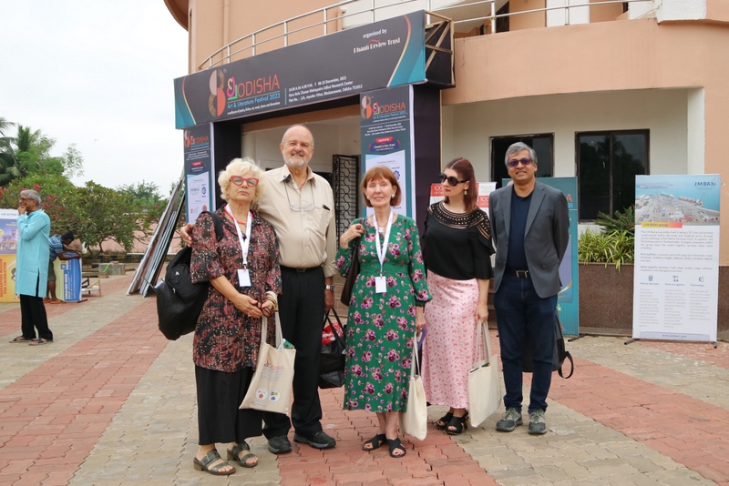 Požeška pjesnikinja Lana Derkač u Antologiji svjetske književnosti objavljenoj u New Yorku