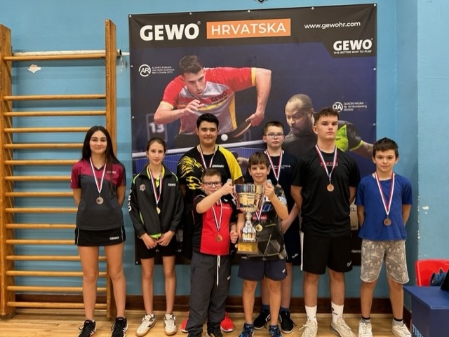 FOTO: Božićni turnir stolnoteniskog kluba Požega