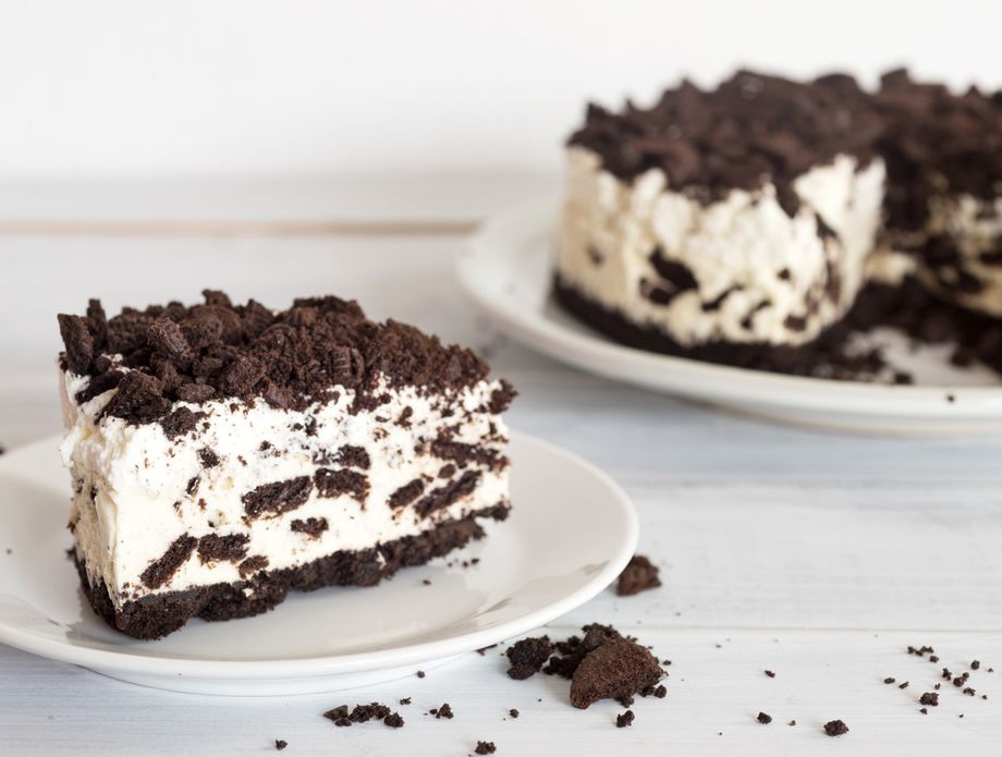 Recept za Oreo tortu od samo tri sastojka koja se napravi za 15-ak minuta