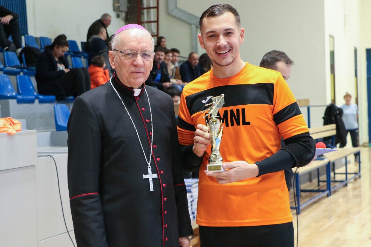 FOTO: Završnica Katoličke malonogometne lige Požeške biskupije