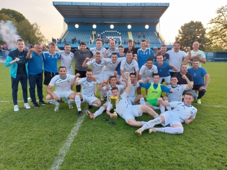 Uprava Nogometnog kluba Slavonija od HNS-a zatražila licencu za 2. Nogometnu ligu