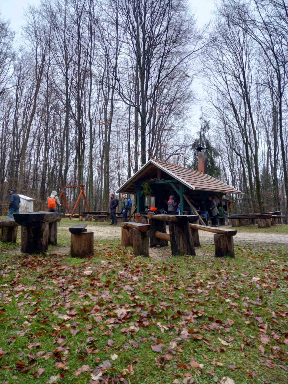 FOTO: Planinari HPD Gojzerica na izletu Samoborskim gorjem