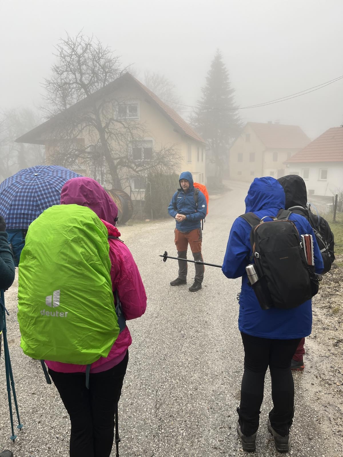 FOTO: Planinari HPD Gojzerica na izletu Samoborskim gorjem