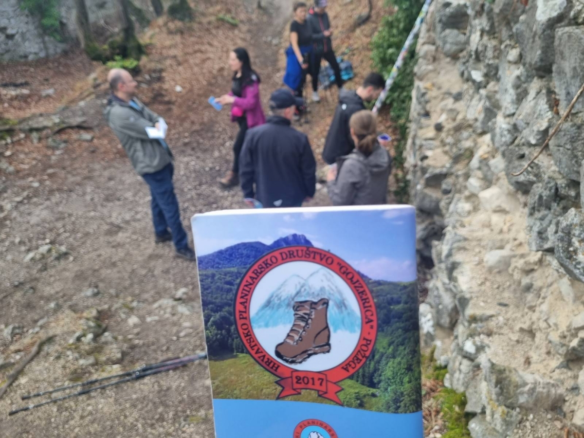 FOTO: Planinari HPD Gojzerica na izletu Samoborskim gorjem