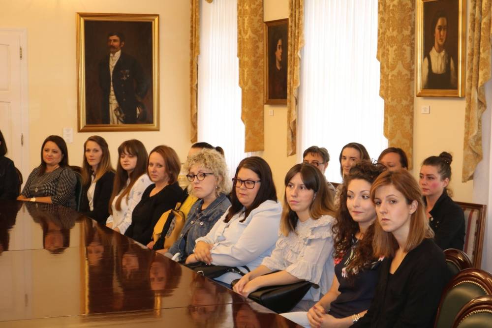 Gradonačelnik Puljašić primio 36 pomoćnika u nastavi