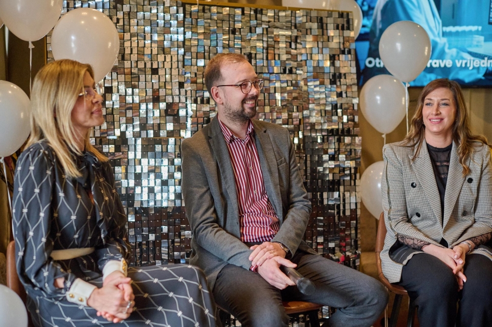 Adele, Kate Middleton i Brad Pitt progovorili su o svojoj borbi s ovim dermatološkim stanjem; Suvremeno liječenje atopijskog dermatitisa nije utopija!