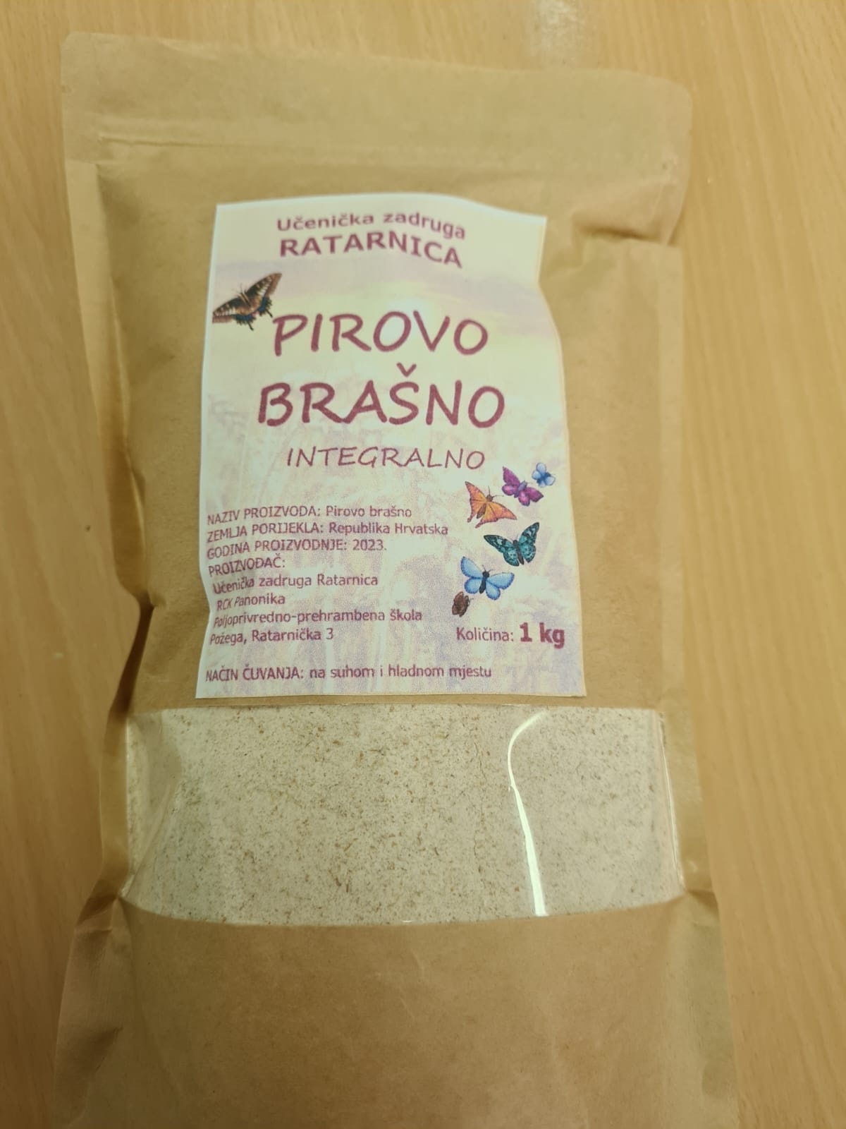 Učeničkoj zadruzi Ratarnica stigao silos za heljdu i pir