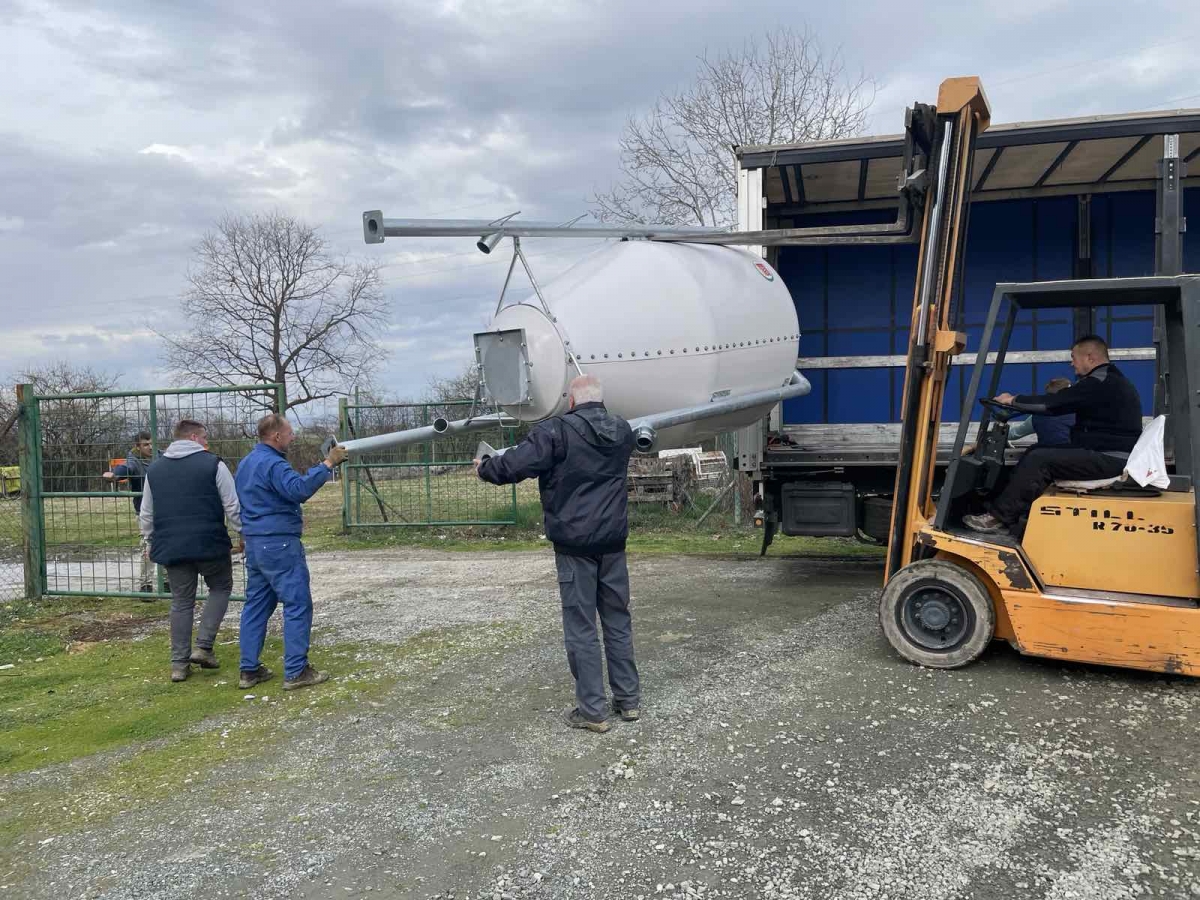 Učeničkoj zadruzi Ratarnica stigao silos za heljdu i pir