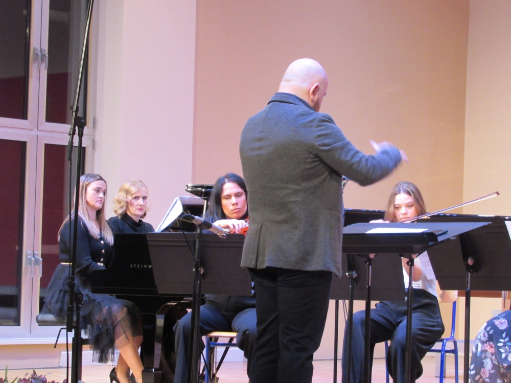 Koncertom profesora započeli 54. dani Glazbene škole Požega