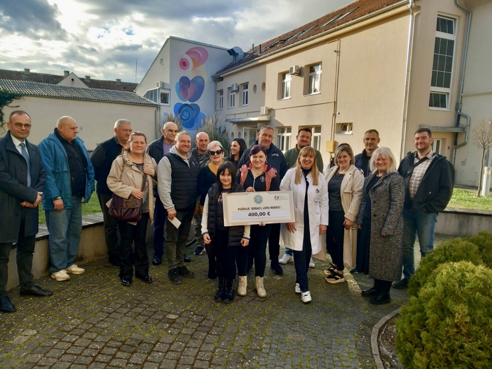 Slavica Kovačević iz Vidovaca pobjednica natječaja ’Pušenje odbaci, lovu nabaci’