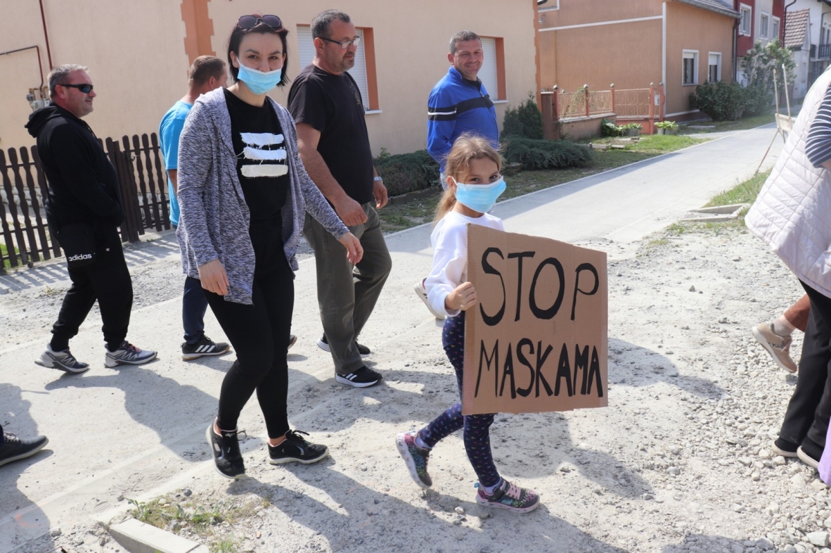 Stanovnici Lipika i Dobrovca prosvjedom izrazili nezadovoljstvo radovima na glavnoj prometnici