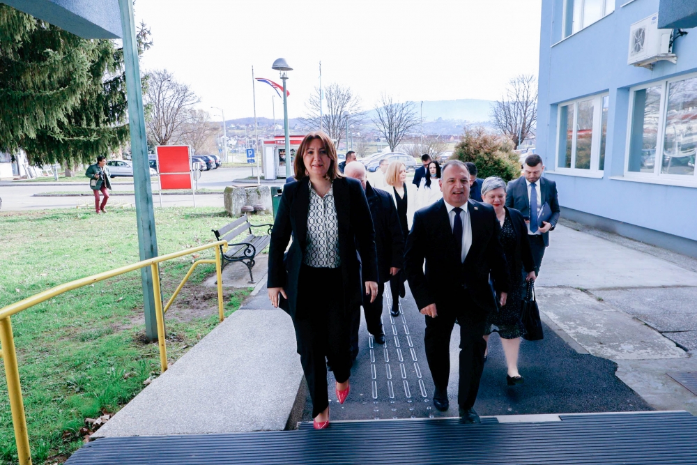 Jozić: „Nasuprot dokazanom izborniku, imamo ekipu koja se sastala pola sata prije utakmice“