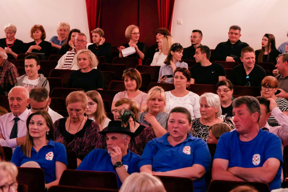 FOTO: 12. Županijski kulturni mozaik u Požegi