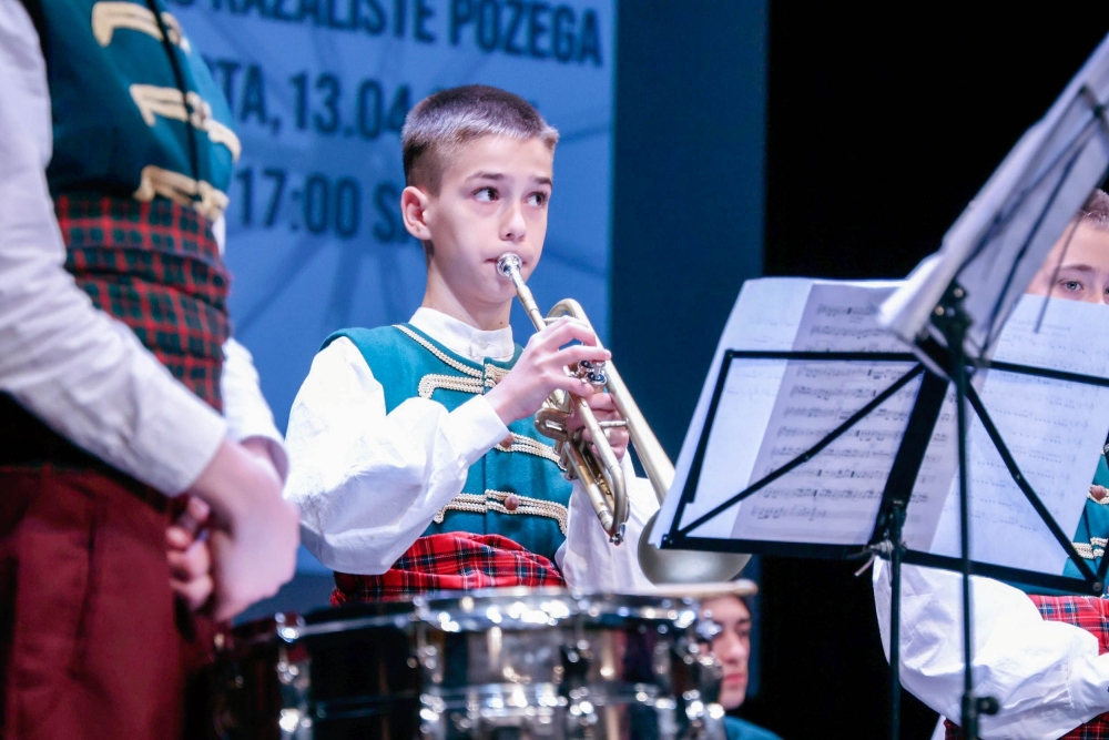 FOTO: 12. Županijski kulturni mozaik u Požegi