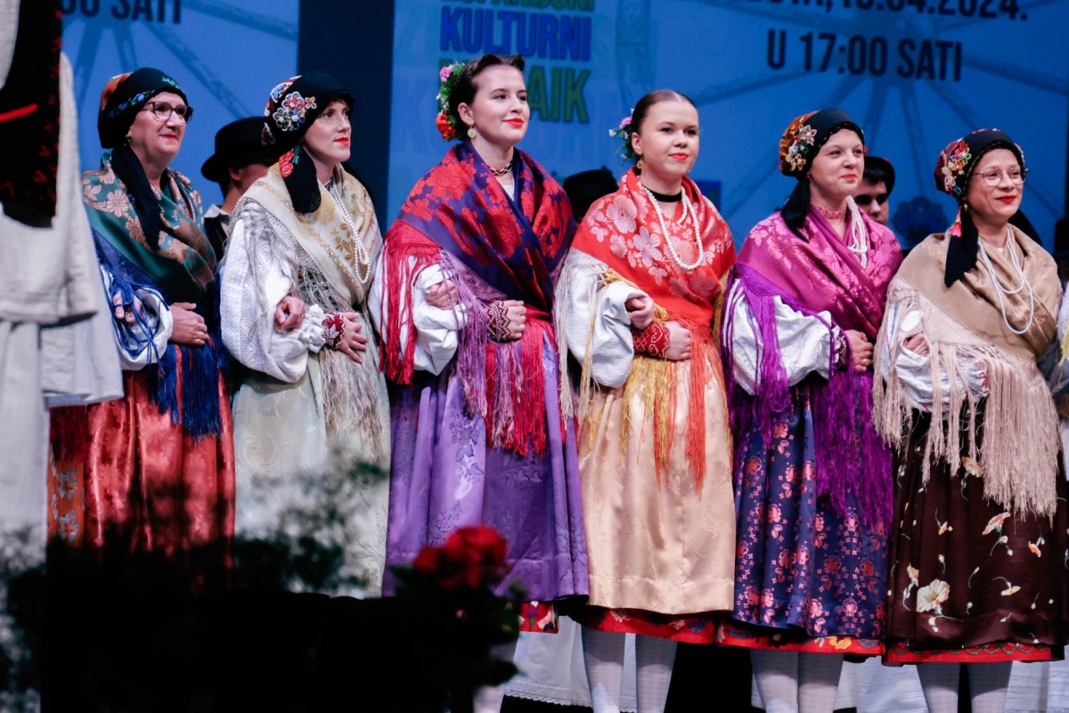 FOTO: 12. Županijski kulturni mozaik u Požegi