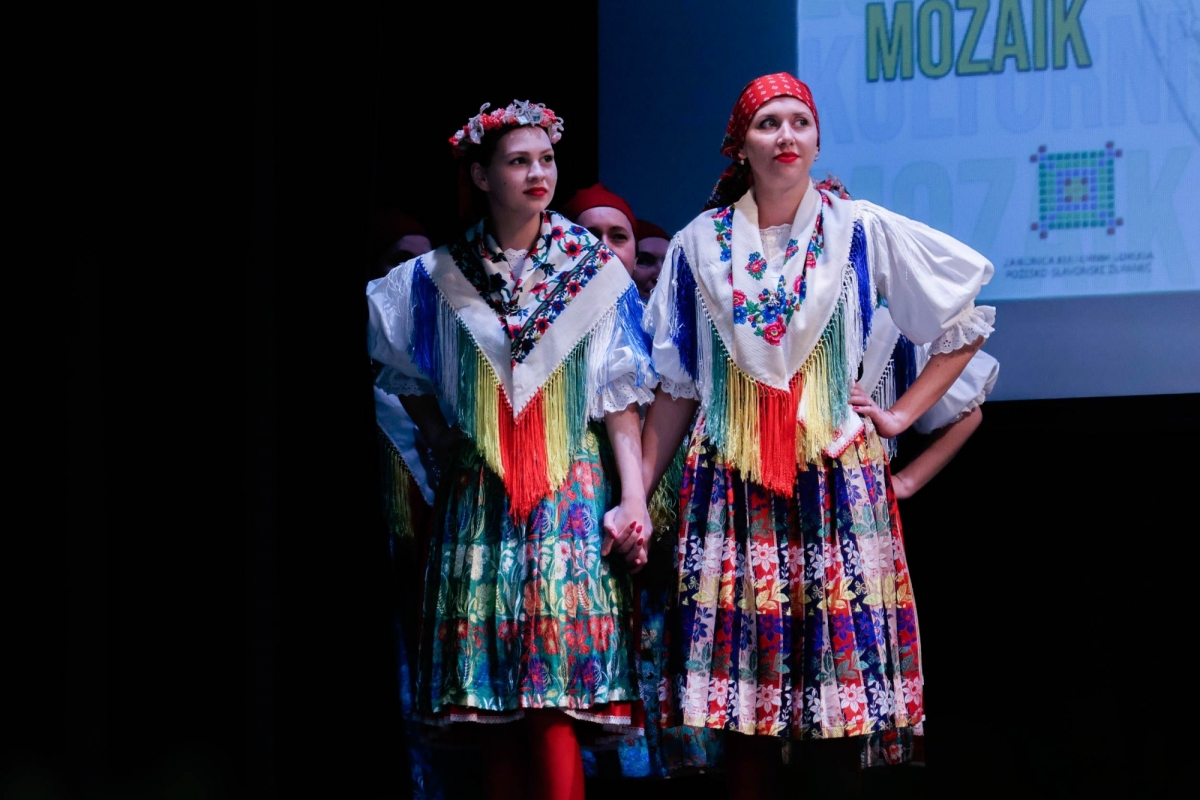 FOTO: 12. Županijski kulturni mozaik u Požegi