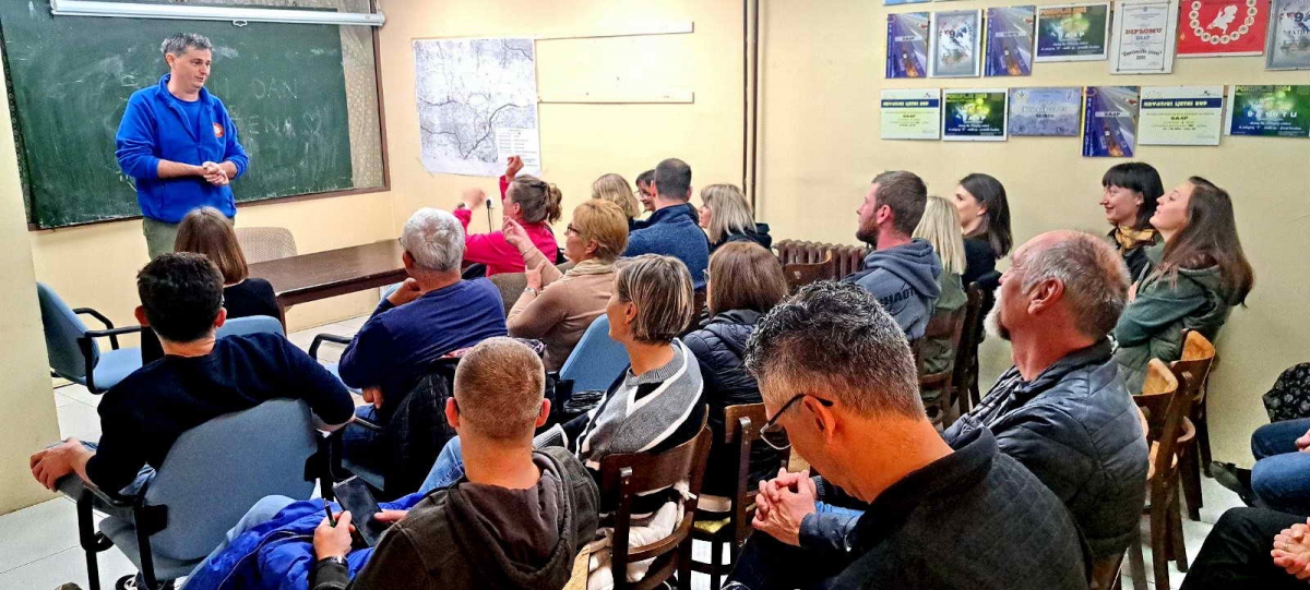 Završila 6. Opća planinarska škola u HPD Gojzerica Požega