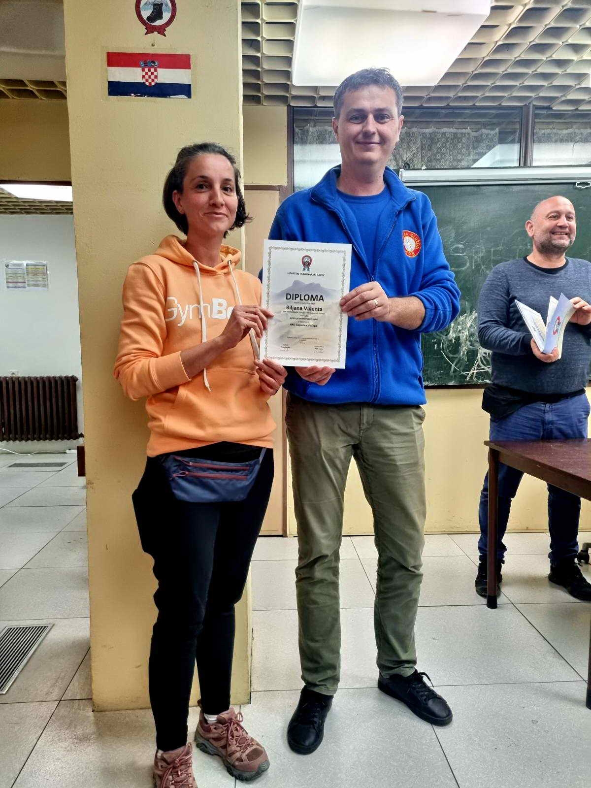 Završila 6. Opća planinarska škola u HPD Gojzerica Požega