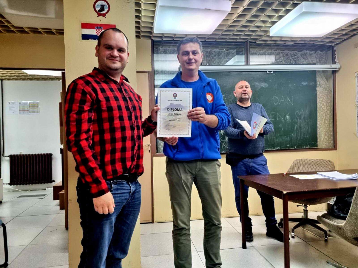 Završila 6. Opća planinarska škola u HPD Gojzerica Požega