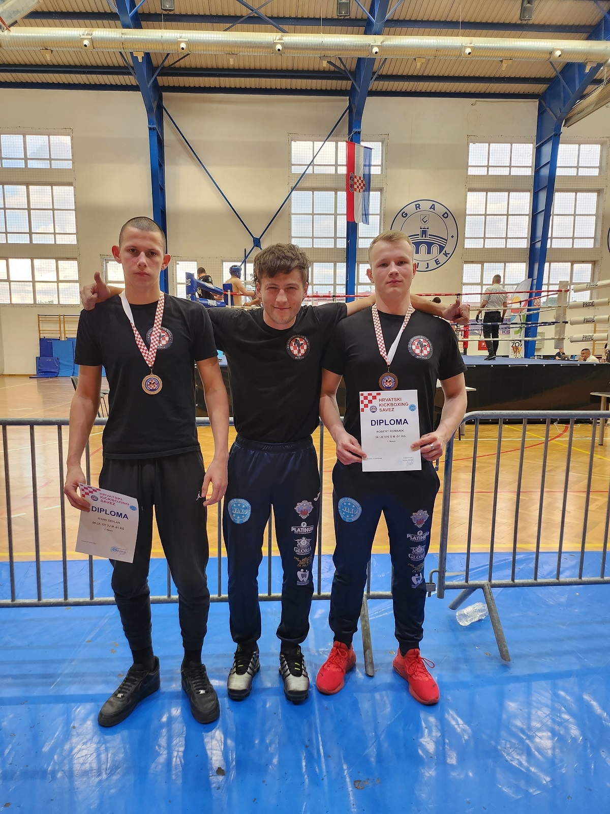 Ivano i Robert uspješni na Low Kick-u, Borac Požega najbolji klub Hrvatske u Kick Light-u!