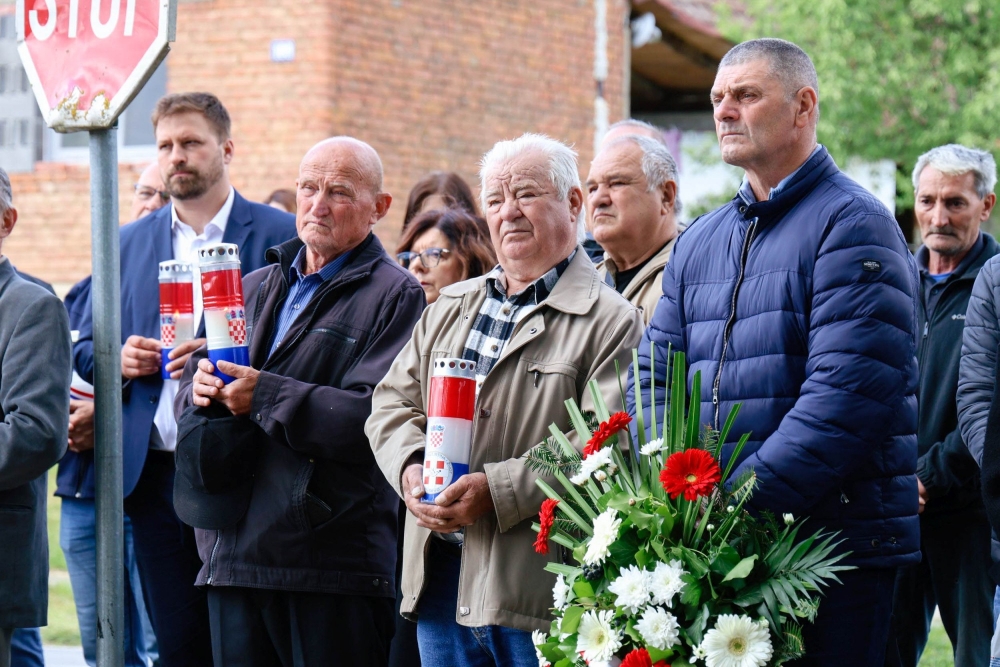 U Ruševu održana komemoracija za žrtve komunističkih zločina