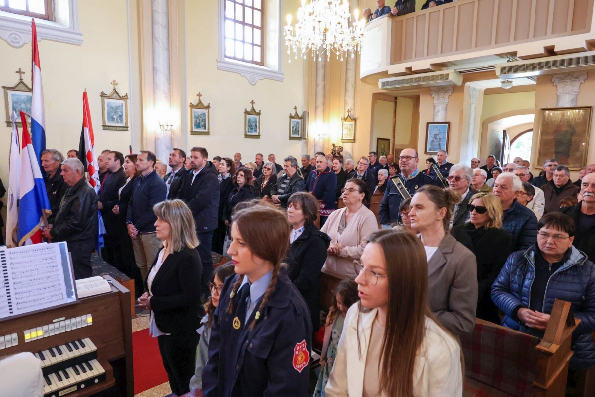 U Ruševu održana komemoracija za žrtve komunističkih zločina
