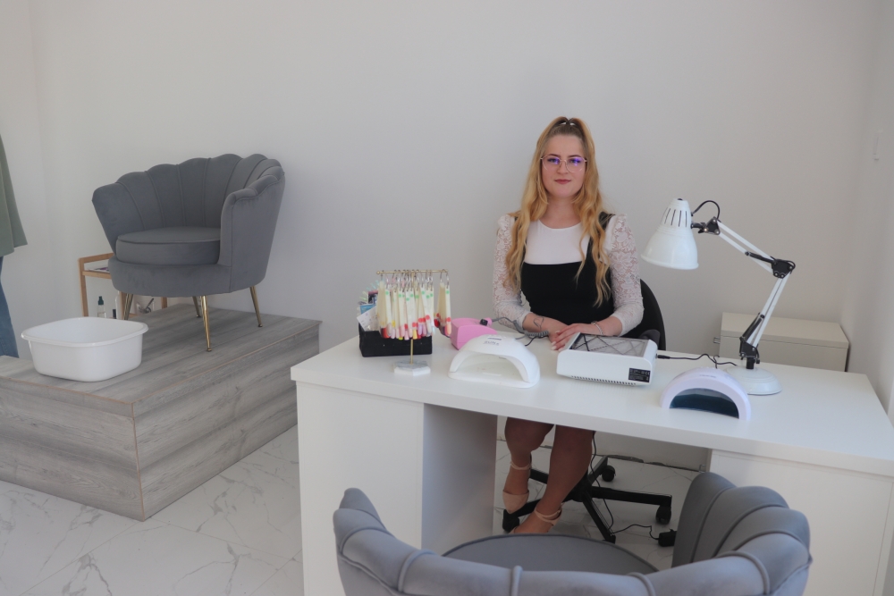 Jelena Meaški ostvarila je svoj san i otvorila salon ljepote u Antunovcu