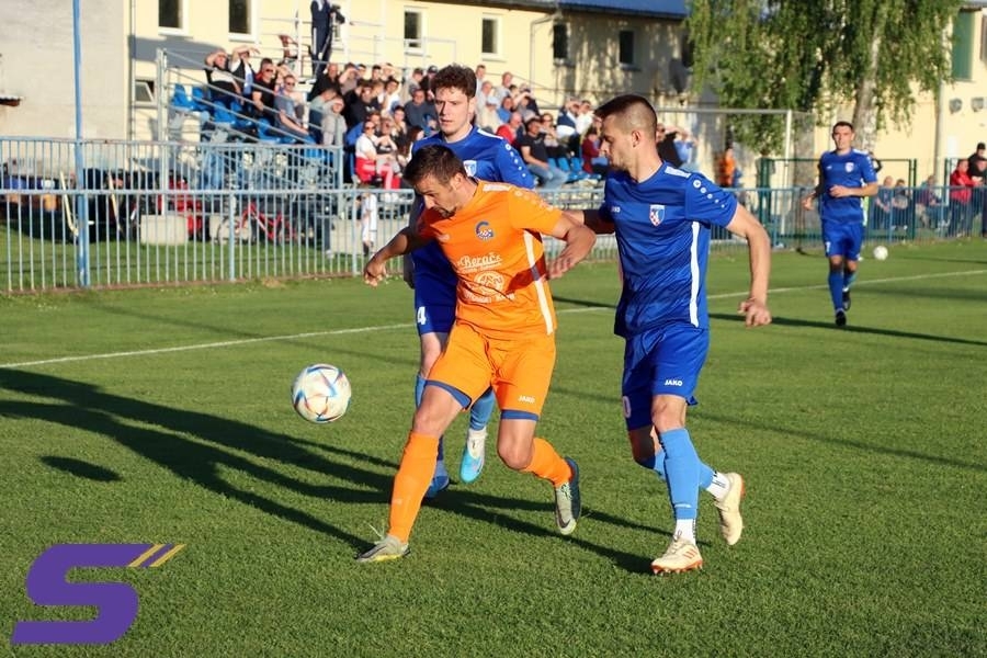 Nogometaši Slavonije u 25. kolu 3. Nogometne lige u Požegi pobijedili Graničar (Županja)