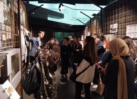 Učenice požeške Ekonomske škole u Latviji predstavljale Muzej bećarca