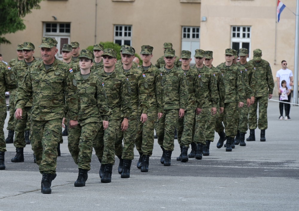 Na vjernost Domovini ponosno prisegnulo 102 ročnica i ročnika Hrvatske vojske