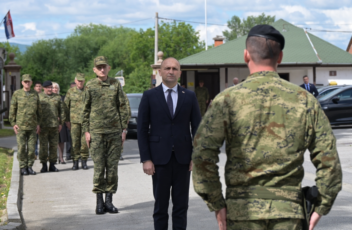 Na vjernost Domovini ponosno prisegnulo 102 ročnica i ročnika Hrvatske vojske