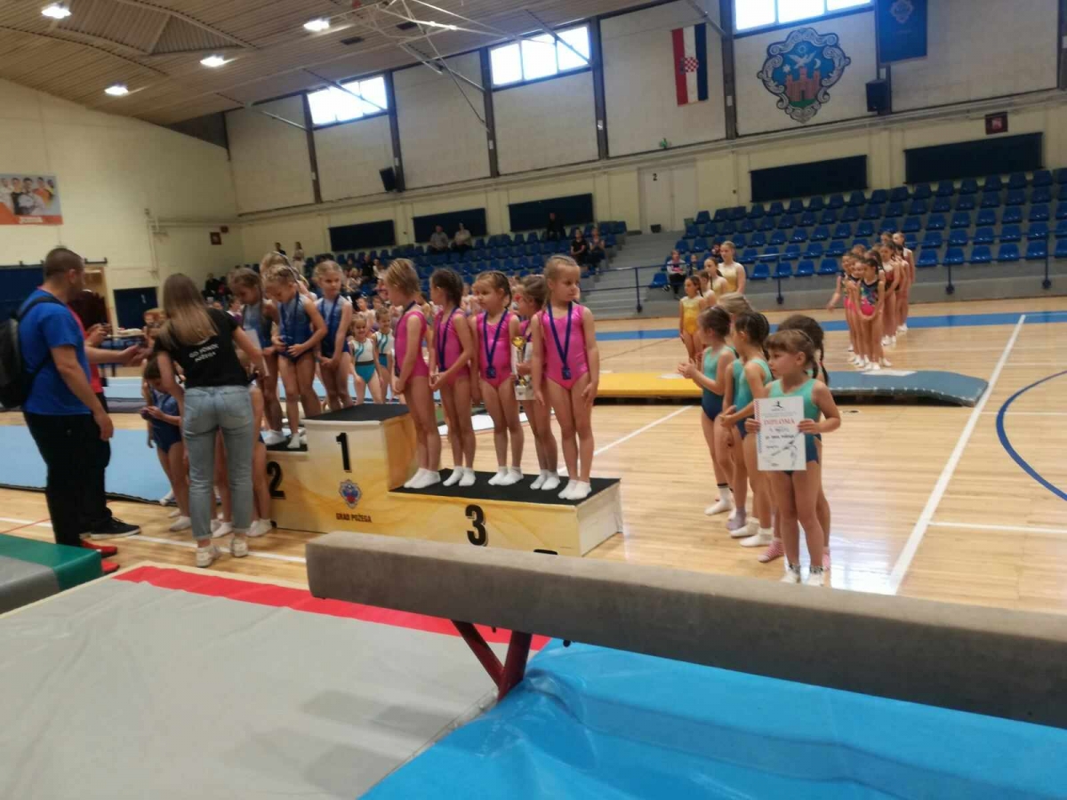 U Sportskoj dvorani Tomislav Pirc održano 3. kolo Kupa Slavonije i Baranje u ženskoj sportskoj gimnastici