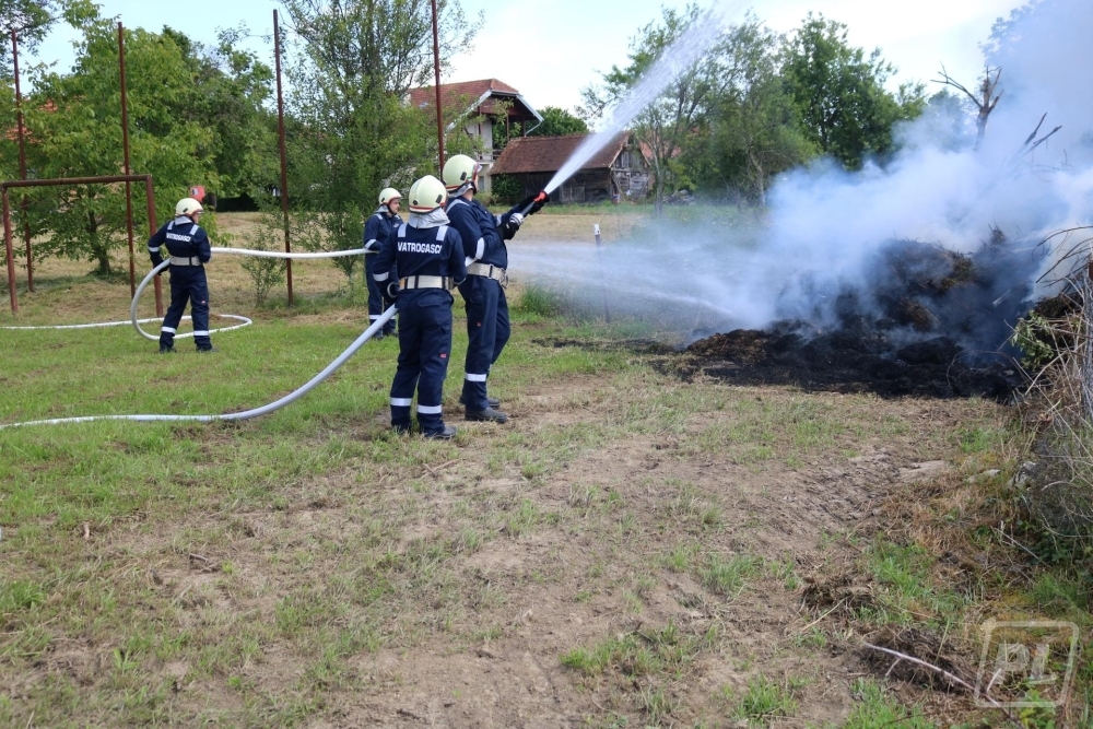 VZP PAKRAC-LIPIK U Brezinama na Dan državnosti održana združena vatrogasna vježba