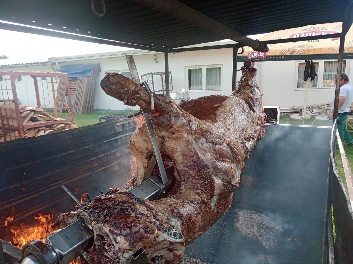 Utakmica legendi Kamen Ingrada i Croatije povodom 50. rođendana NK Croatije Mihaljevci
