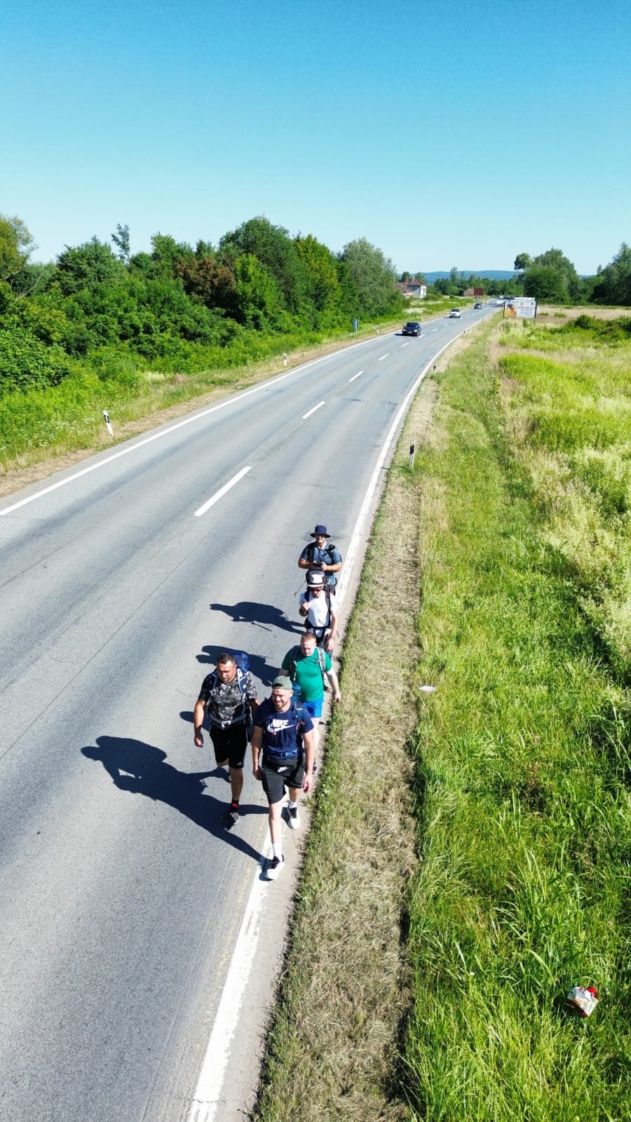Hodočasnici iz Požeške biskupije krenuli pješice u Međugorje