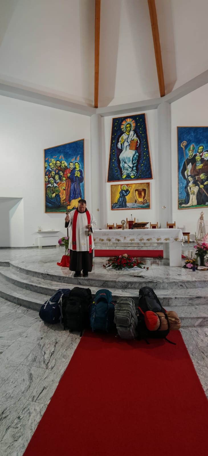 Hodočasnici iz Požeške biskupije krenuli pješice u Međugorje