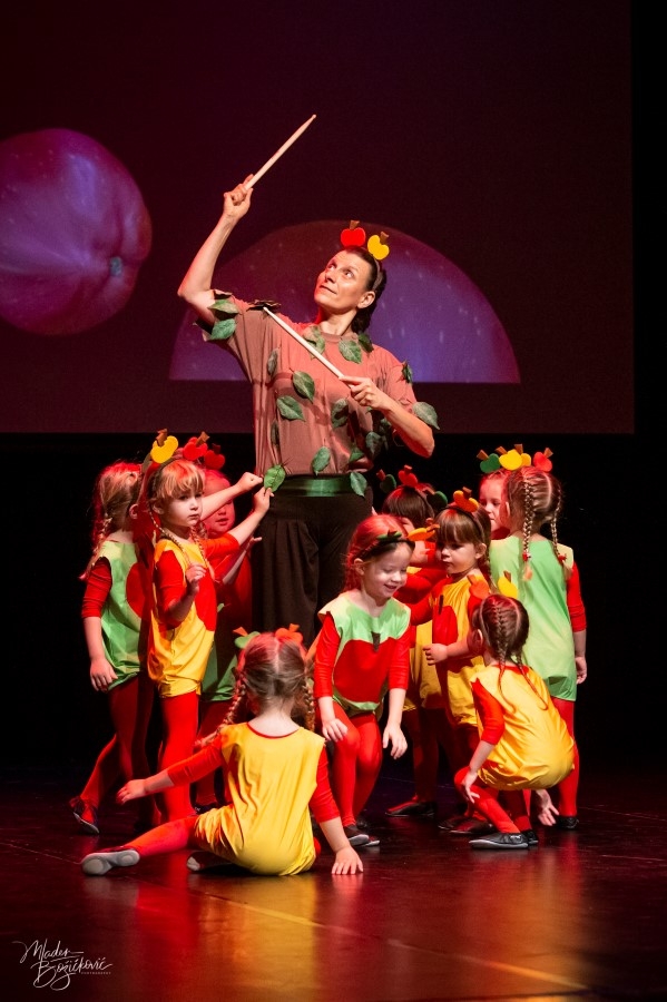 FOTO: 24 godine Plesne radionice Ilijane Lončar ’Budimo kreativni! Budimo svoji!’